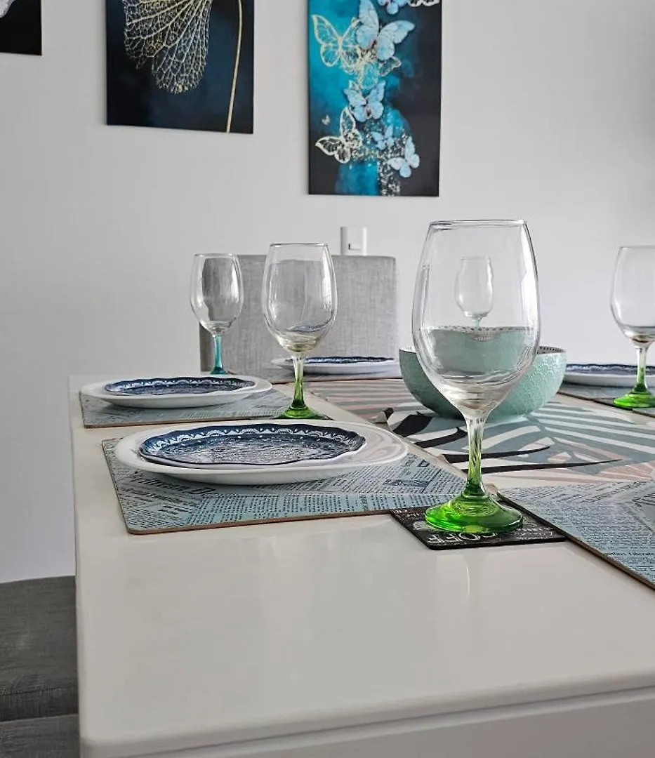 Apartamento Acogedor Wind Playa Salguero frente al mar Santa Marta